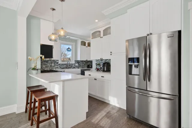 $849,000 | 62 Ocean Avenue, Portland, ME 04103