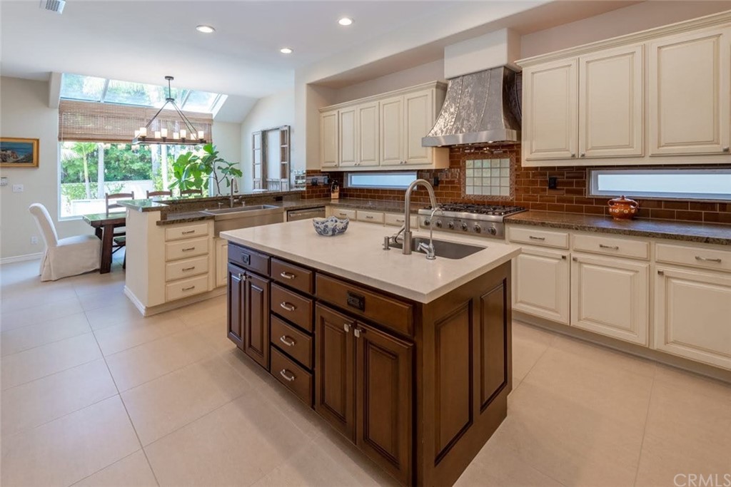 1613 5th Street Manhattan Beach, CA 90266 - Photo 13 of 30