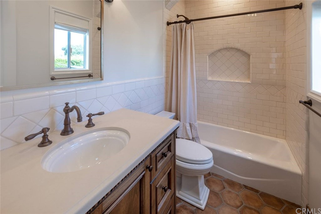 1613 5th Street Manhattan Beach, CA 90266 - Photo 27 of 30