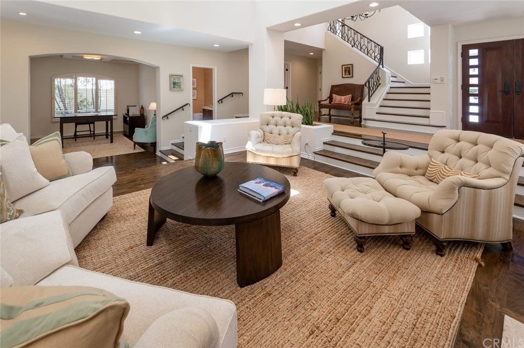 1613 5th Street Manhattan Beach, CA 90266 - Photo 7 of 30