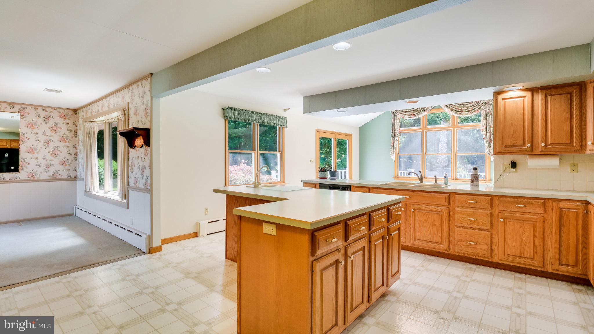 1727 Rickerts Road Perkasie, PA 18944 - Photo 17 of 47