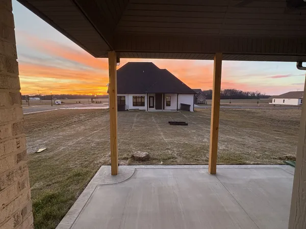 $579,500 | 1717 Oliver Park Boulevard, Clarksville, TN 37043
