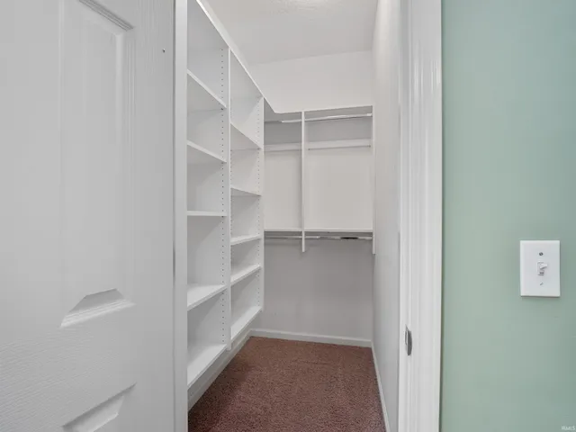 $249,900 | 11015 Yalumba Pass, Roanoke, IN 46783