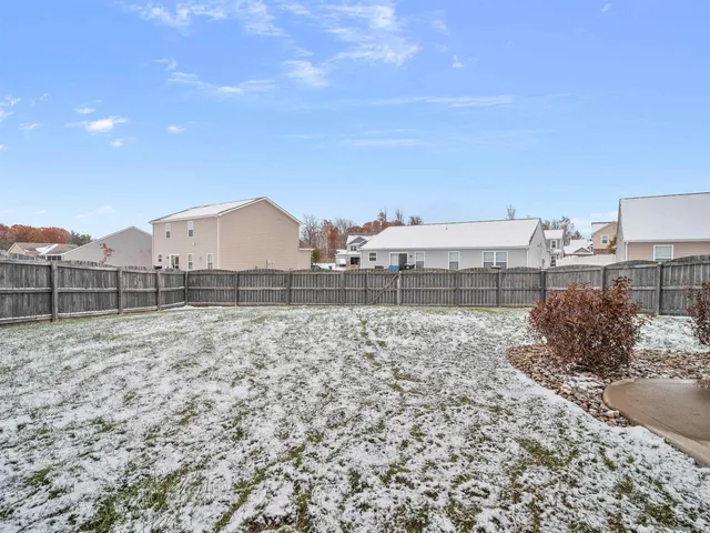 $249,900 | 11015 Yalumba Pass, Roanoke, IN 46783