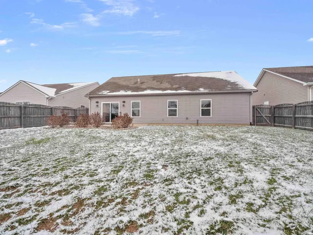 $249,900 | 11015 Yalumba Pass, Roanoke, IN 46783