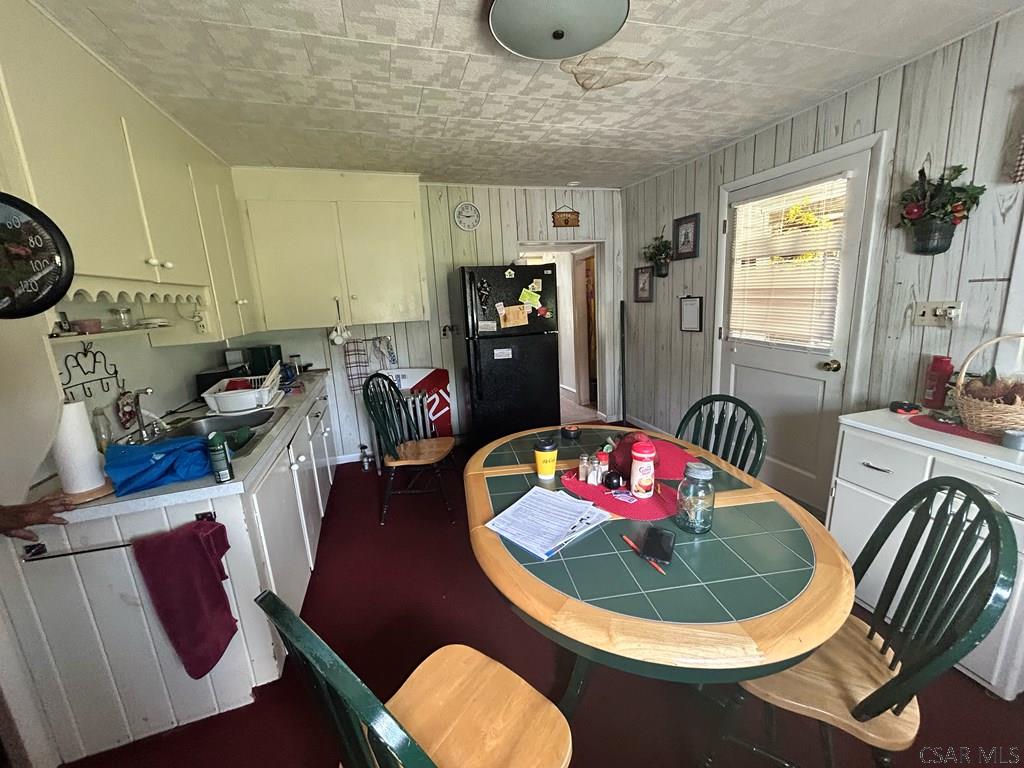 811 Main Street Addison, PA 15411 - Photo 21 of 41