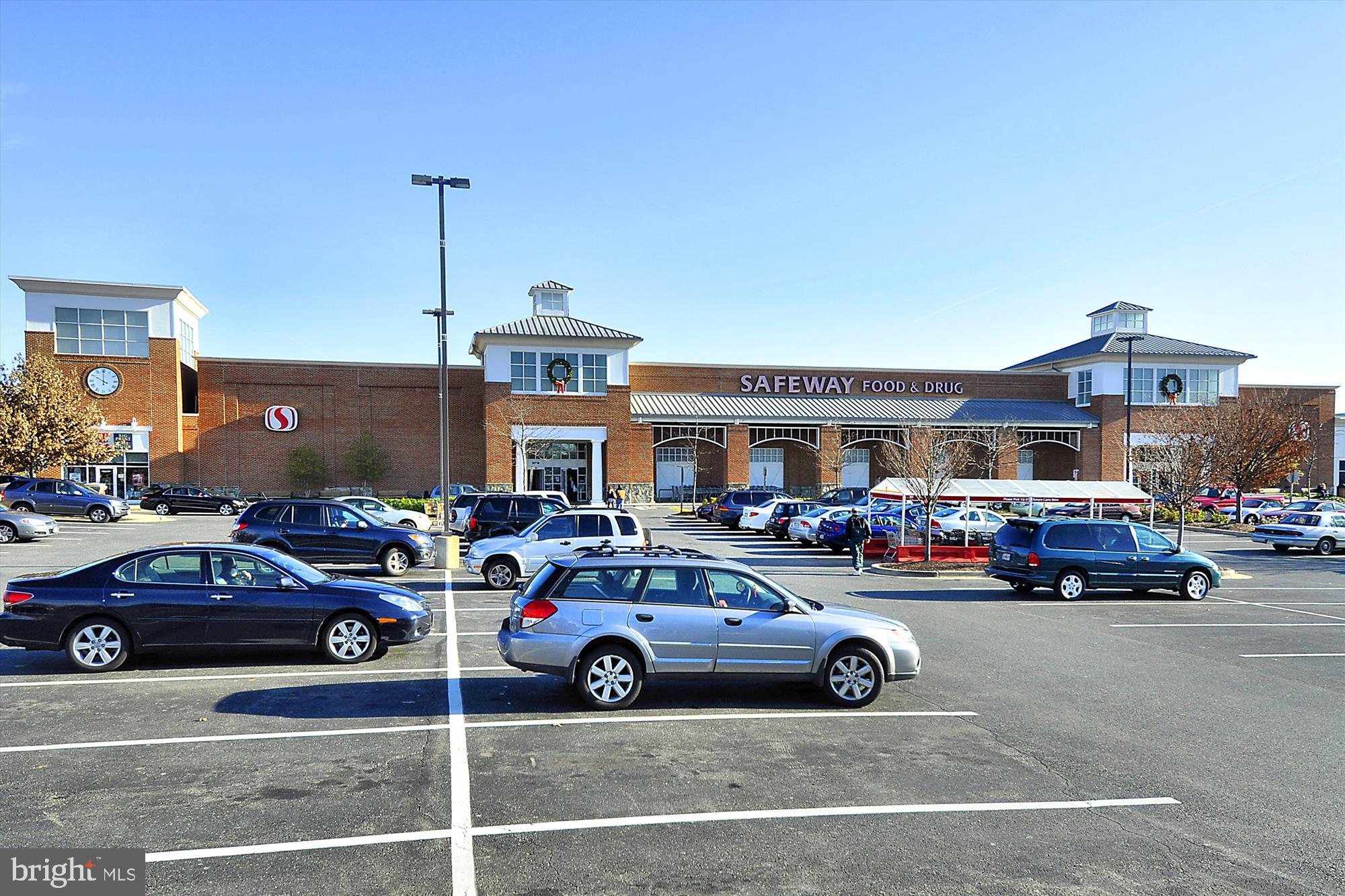 13114 Briarcliff Terrace, Unit 407 Germantown, MD 20874 - Photo 49 of 77 Germantown Safeway Shopping Center