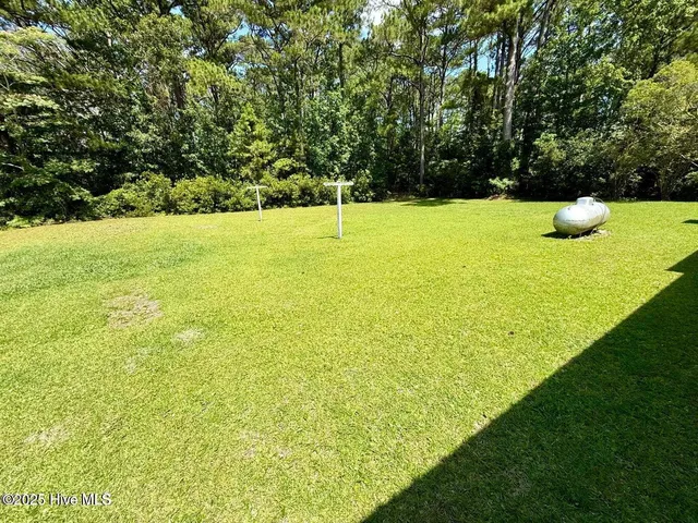 $250,000 | 195 Firetower Road, Beaufort, NC 28516