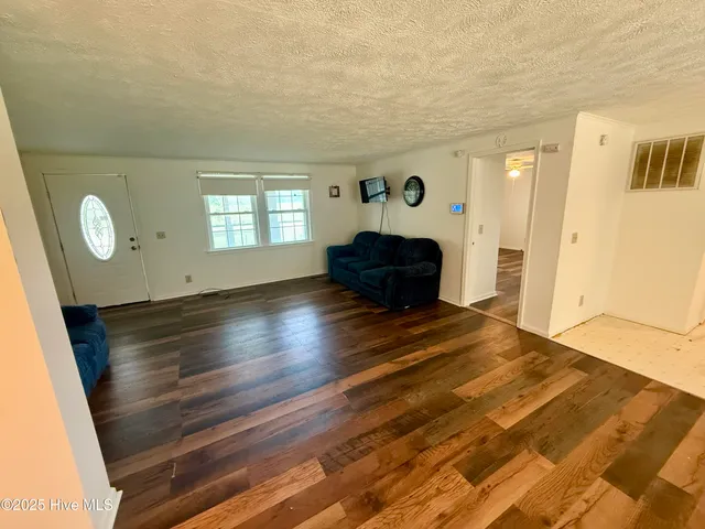 $250,000 | 195 Firetower Road, Beaufort, NC 28516