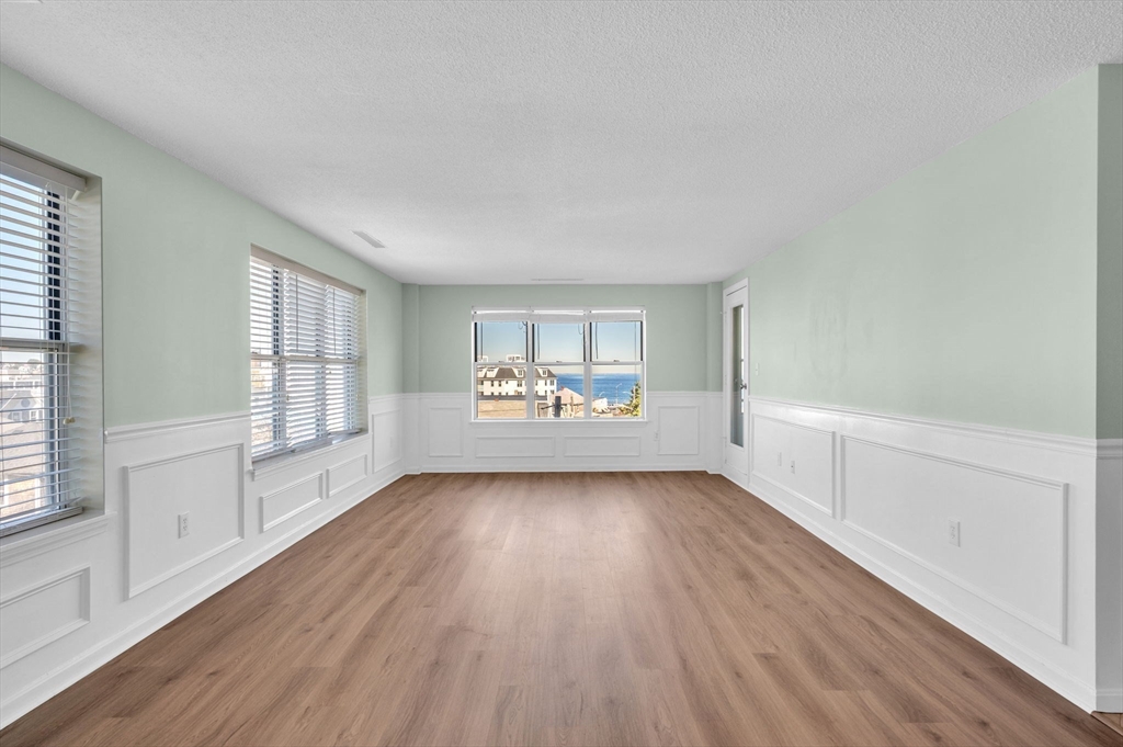 20 Rockland House Road, Unit 203 Hull, MA 02045 - Photo 5 of 34