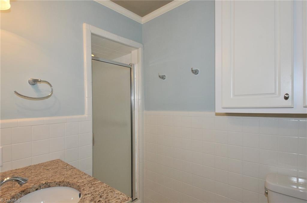 2707 Tudor Road Winston-Salem, NC 27106 - Photo 13 of 18 Gallery Image 13