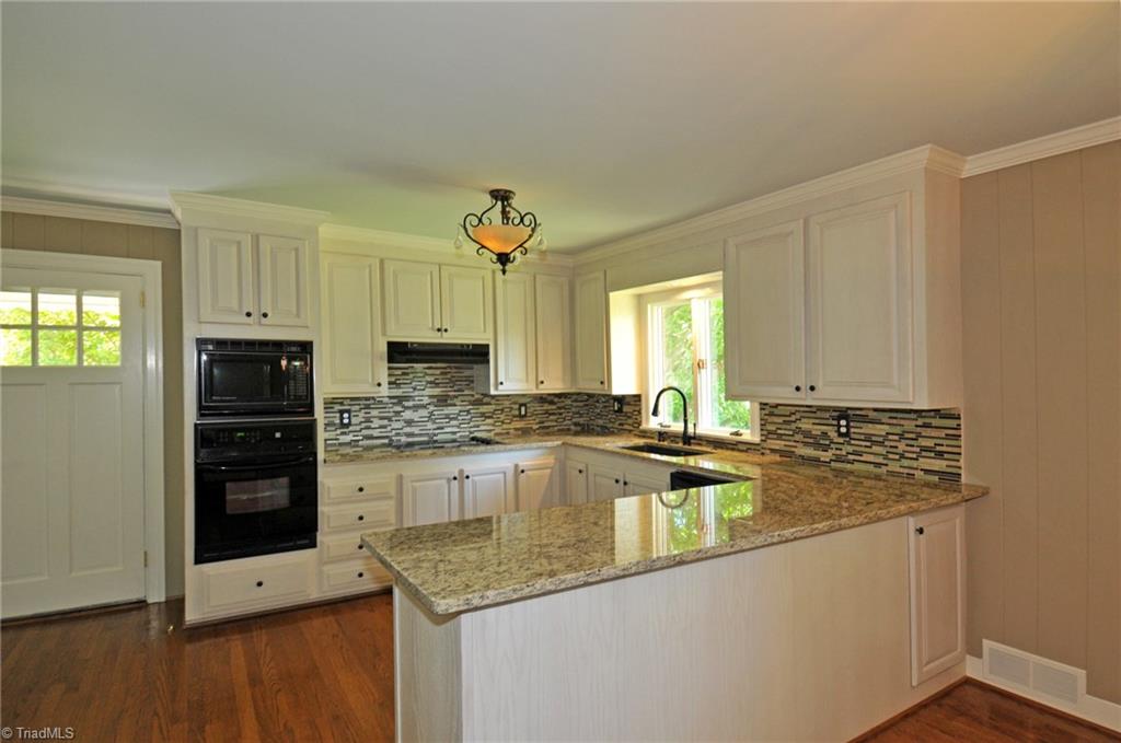 2707 Tudor Road Winston-Salem, NC 27106 - Photo 5 of 18 Gallery Image 5