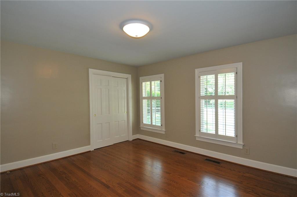 2707 Tudor Road Winston-Salem, NC 27106 - Photo 10 of 18 Gallery Image 10