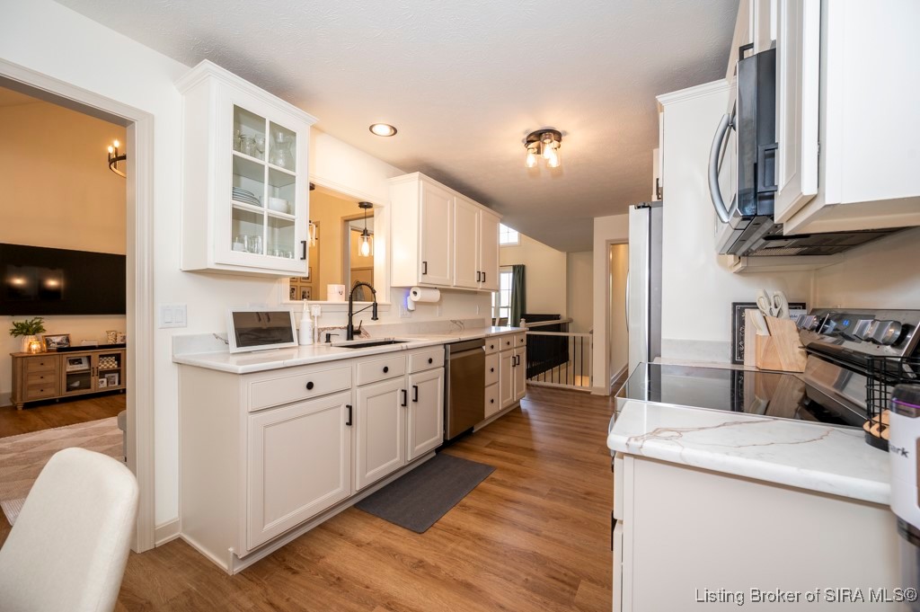 4697 Roberts Road Floyds Knobs, IN 47119 - Photo 13 of 69