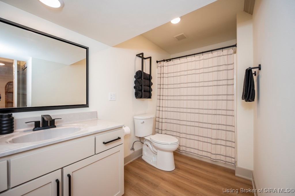 4697 Roberts Road Floyds Knobs, IN 47119 - Photo 31 of 69