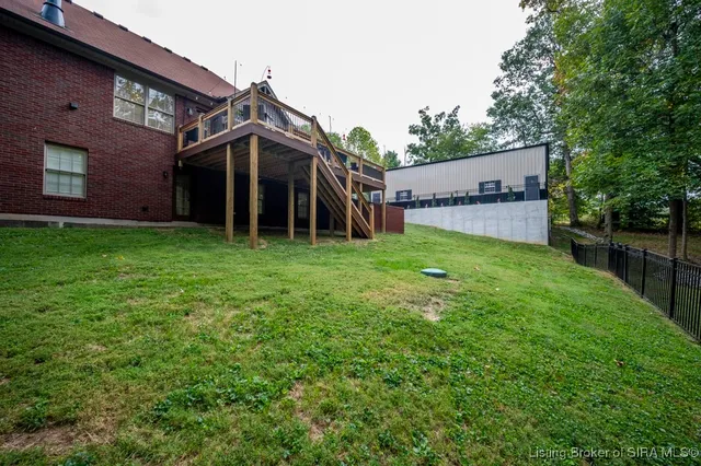 $599,000 | 4697 Roberts Road, Floyds Knobs, IN 47119