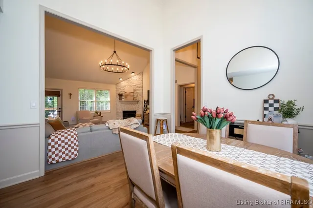 $599,000 | 4697 Roberts Road, Floyds Knobs, IN 47119