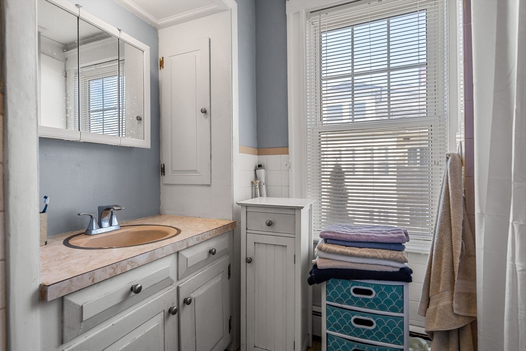 439-441 High Street Lawrence, MA 01841 - Photo 24 of 38