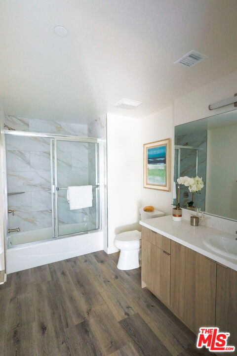 10132 Commerce Avenue Tujunga, CA 91042 - Photo 25 of 38