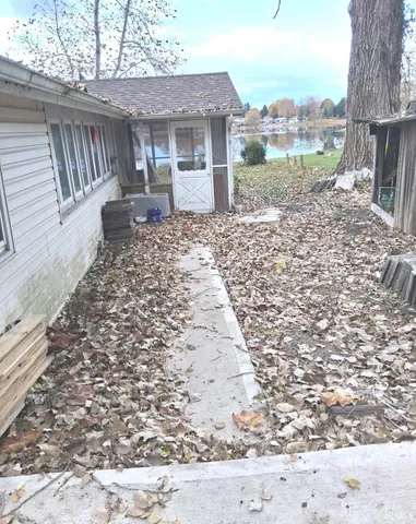 $59,900 | 1519 South Lakeshore Drive, Albion, IN 46701