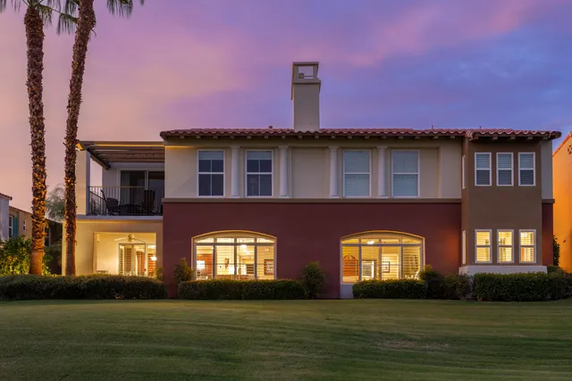 a view of an entrance of the building