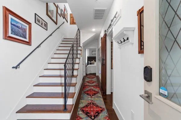 $335,000 | 2401 Crawford Street, Unit B304, Houston, TX 77004