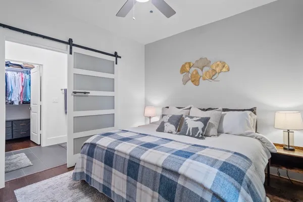 $335,000 | 2401 Crawford Street, Unit B304, Houston, TX 77004