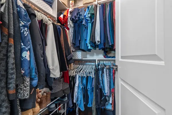 $335,000 | 2401 Crawford Street, Unit B304, Houston, TX 77004