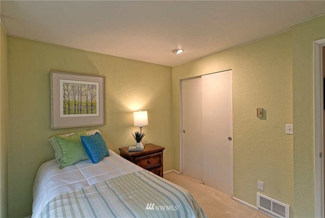 22429 18th Avenue Southeast Bothell, WA 98021 - Photo 21 of 29