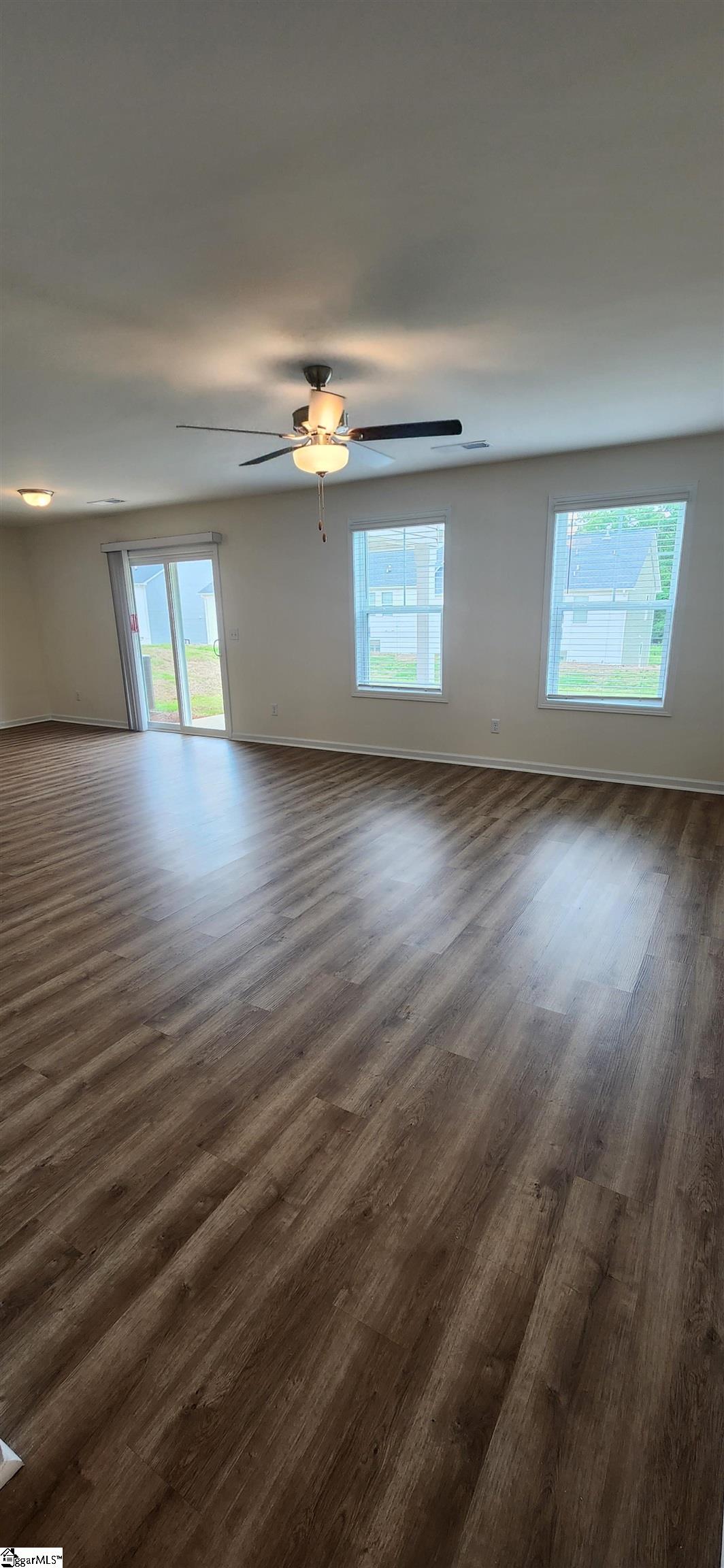 5035 Sunnycreek Drive Boiling Springs, SC 29316 - Photo 4 of 39