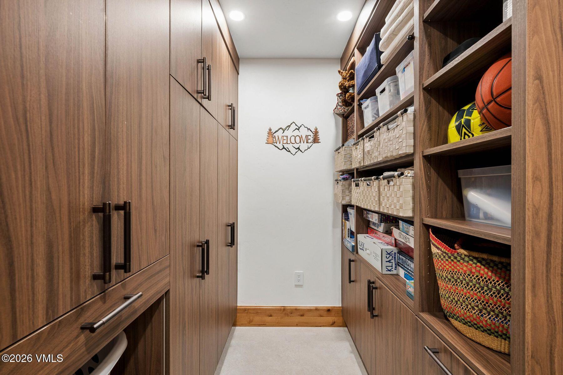 434 South Frontage Road East, Unit 204 Vail, CO 81657 - Photo 38 of 53 Laundry & Storage