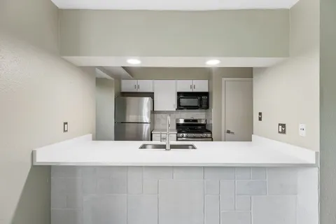 $1,775 | 7801 Shoal Creek Boulevard, Unit 224, Austin, TX 78757