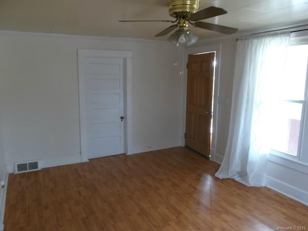 304 Bethpage Road Kannapolis, NC 28081 - Photo 4 of 24 Gallery Image 4