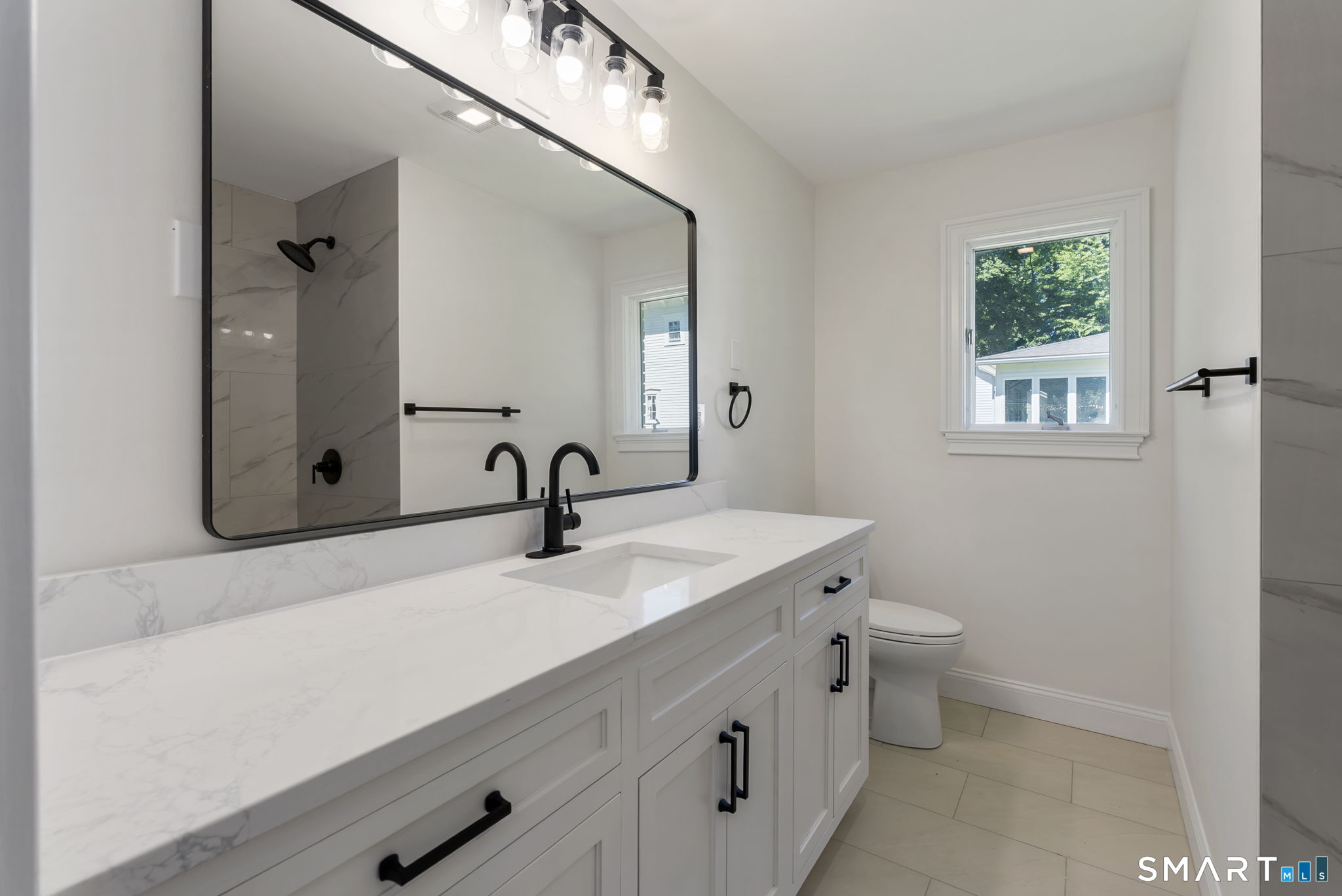 61 Flagg Road West Hartford, CT 06117 - Photo 35 of 39 Guest bathroom