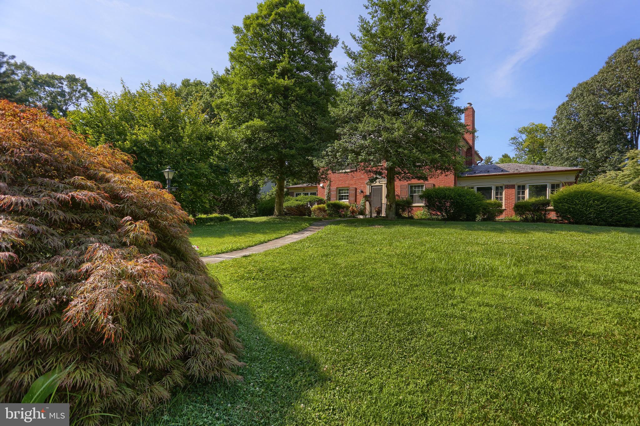 1503 Hillcrest Road Lancaster, PA 17603 - Photo 4 of 53 Gallery Image 4