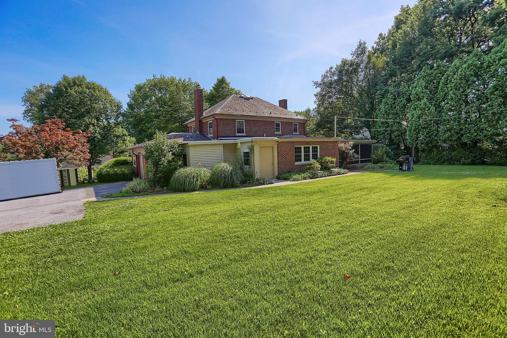 1503 Hillcrest Road Lancaster, PA 17603 - Photo 36 of 53 Gallery Image 36