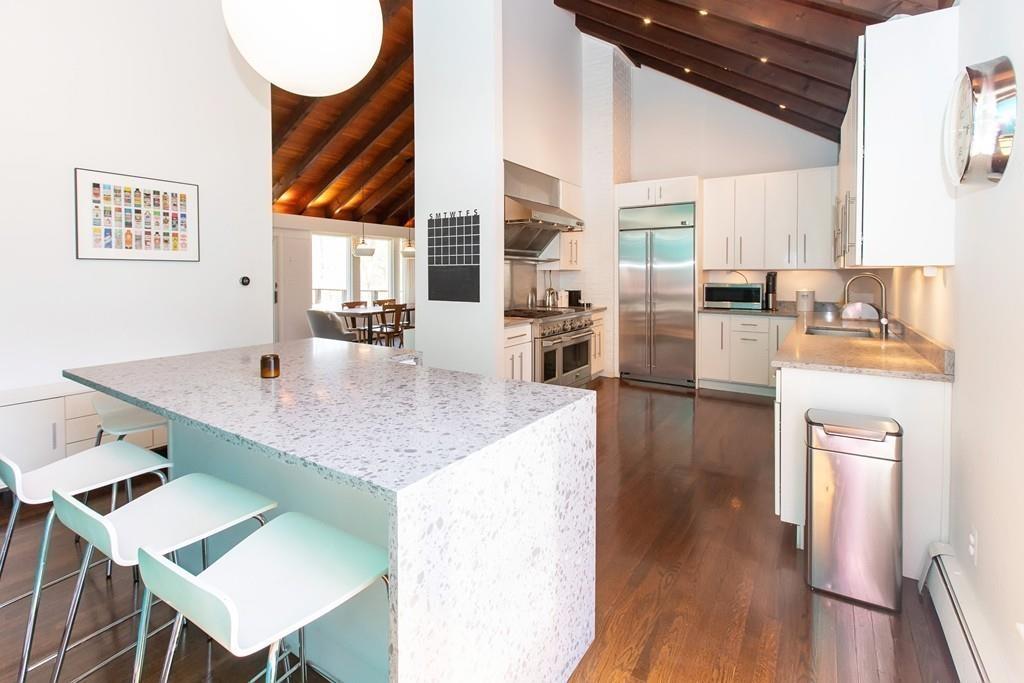 33 Mast Hill Road Hingham, MA 02043 - Photo 10 of 34 Gallery Image 10
