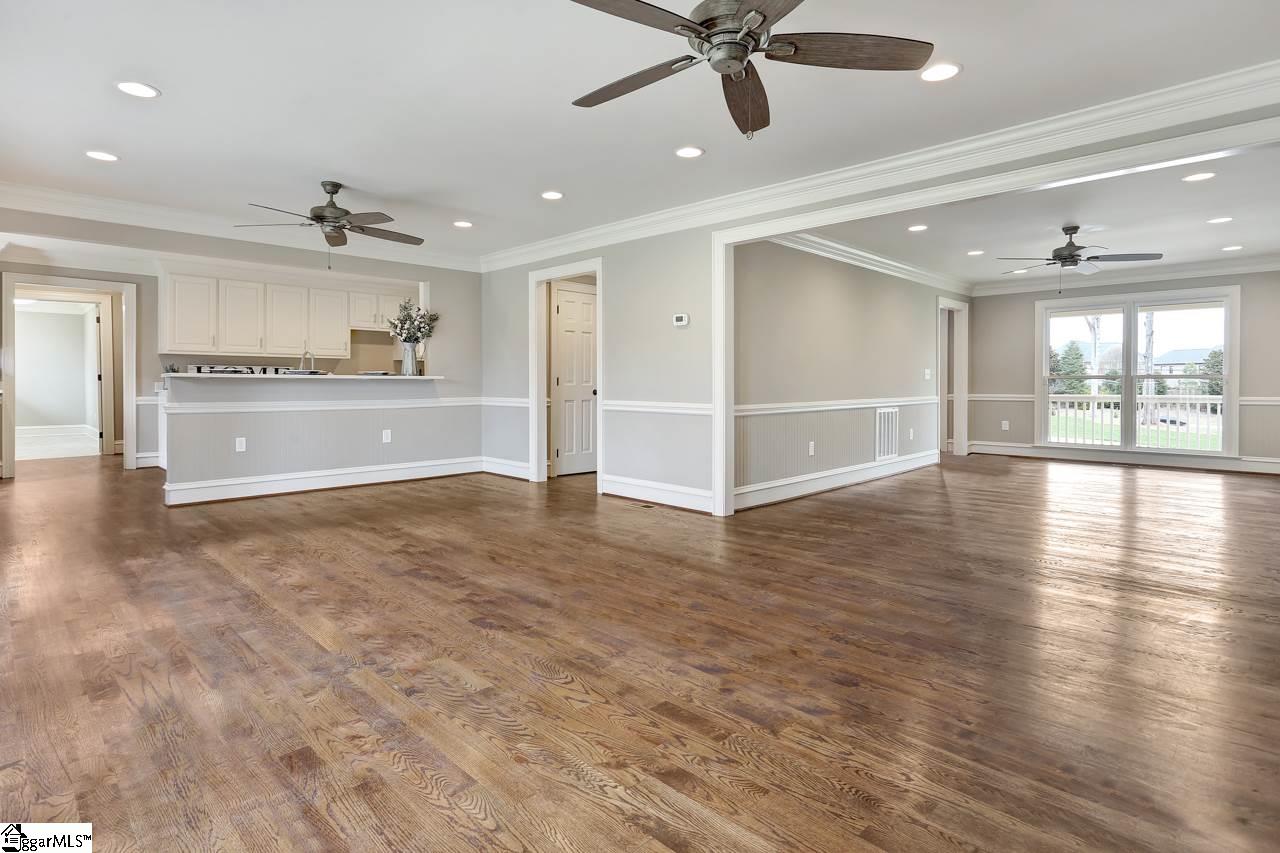 3144 Woodruff Road Simpsonville, SC 29681 - Photo 11 of 35 Gallery Image 11