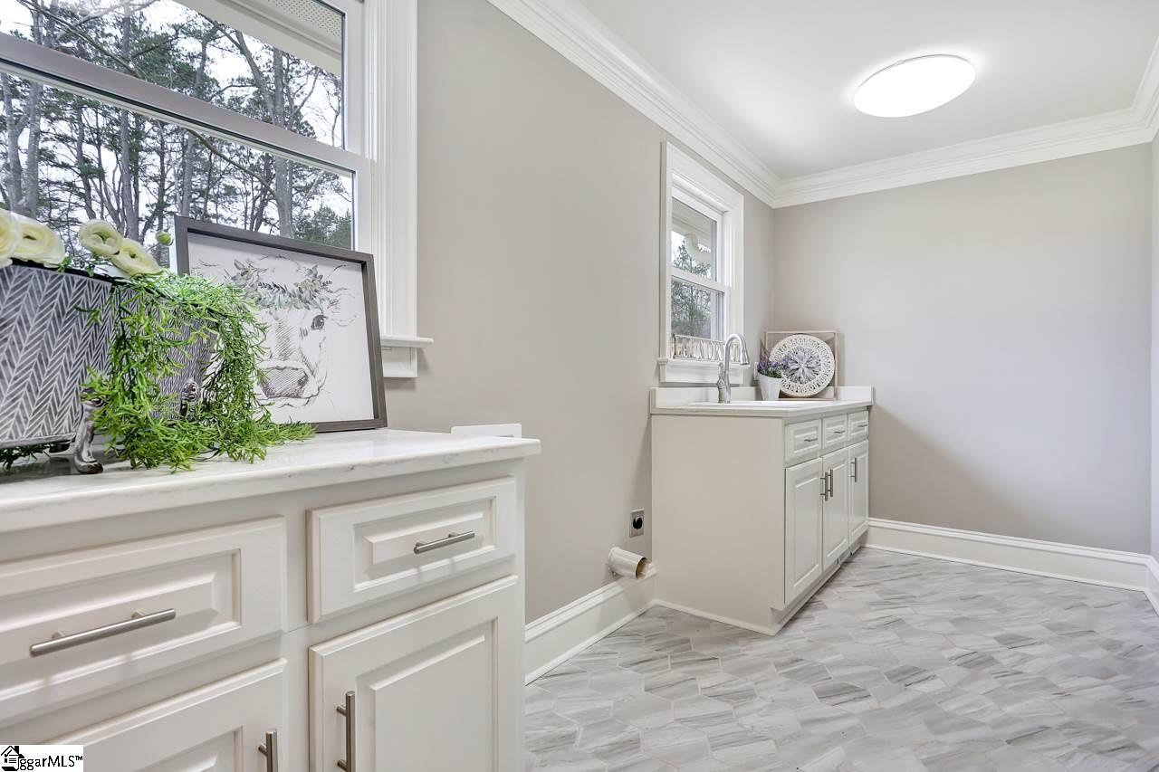 3144 Woodruff Road Simpsonville, SC 29681 - Photo 13 of 35 Gallery Image 13