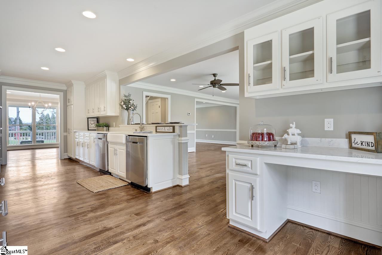 3144 Woodruff Road Simpsonville, SC 29681 - Photo 7 of 35 Gallery Image 7