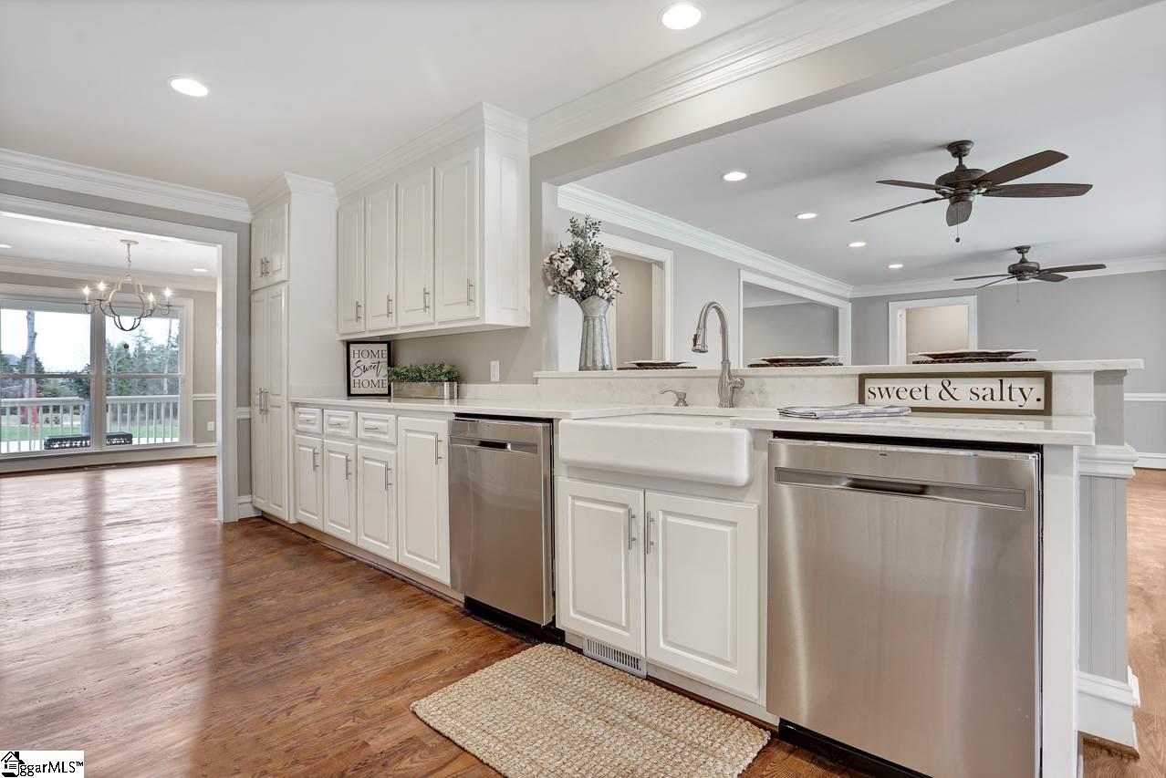 3144 Woodruff Road Simpsonville, SC 29681 - Photo 8 of 35 Gallery Image 8