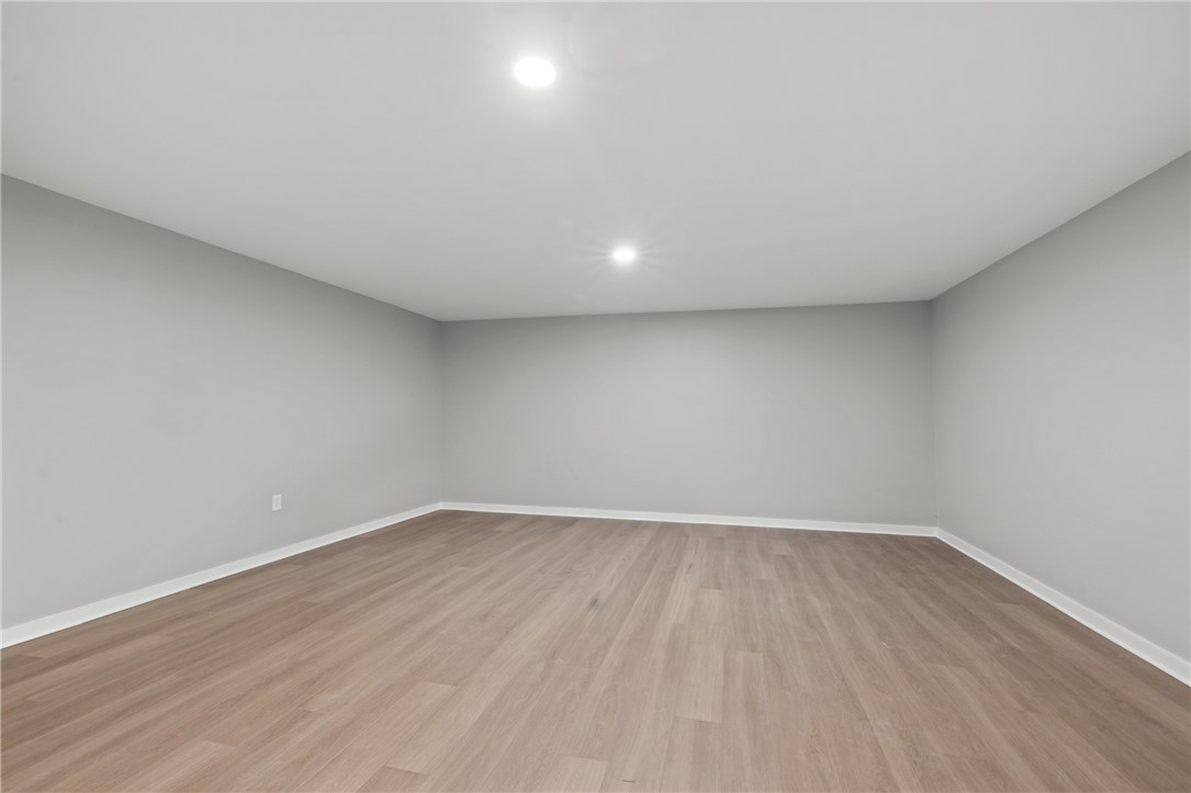 309 Woodland Way Clemson, SC 29631 - Photo 29 of 43 This spacious area features durable flooring and contemporary lighting, ready for your personalized design.