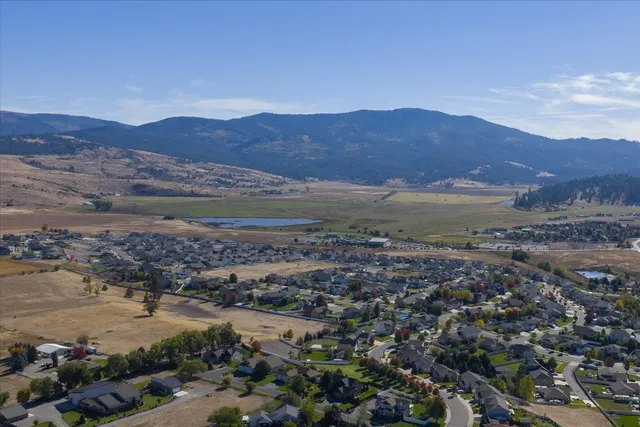 $449,900 | 520 South McKee Street, Greenacres, WA 99016