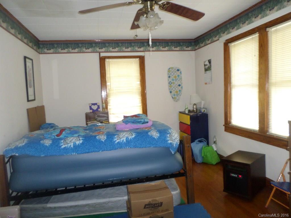 607 Allen Farm Road Canton, NC 28716 - Photo 15 of 21