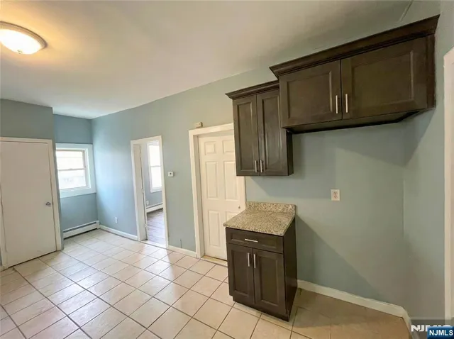 $2,250 | 339 Howe Avenue, Unit 2, Passaic, NJ 07055