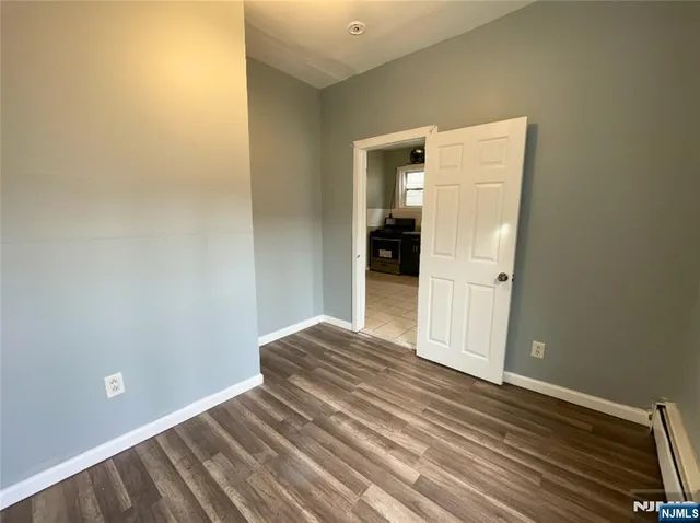 $2,250 | 339 Howe Avenue, Unit 2, Passaic, NJ 07055