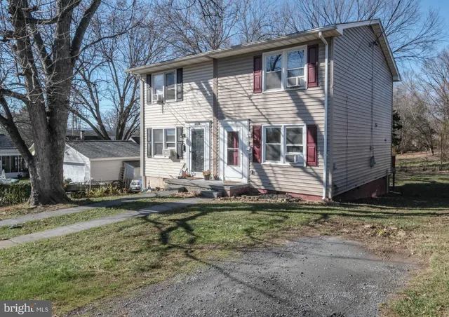 $229,999 | 1330 Monroe Avenue, Front Royal, VA 22630