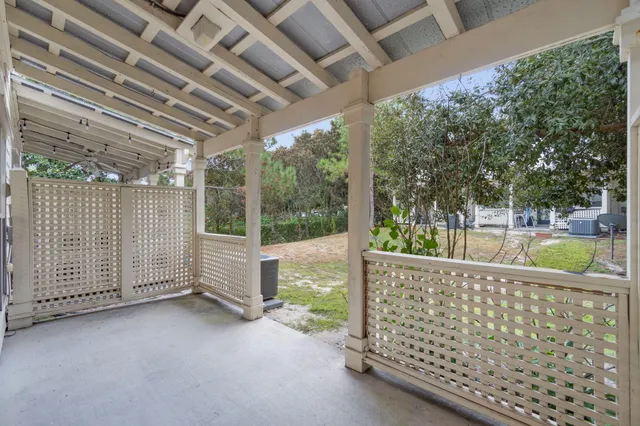 $2,250 | 245 Mattie M Kelly Boulevard, Destin, FL 32541