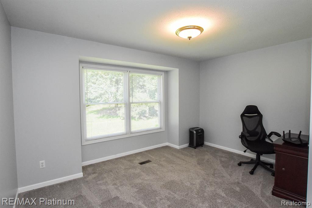 10193 Cedar Lake Road Pinckney, MI 48169 - Photo 41 of 51
