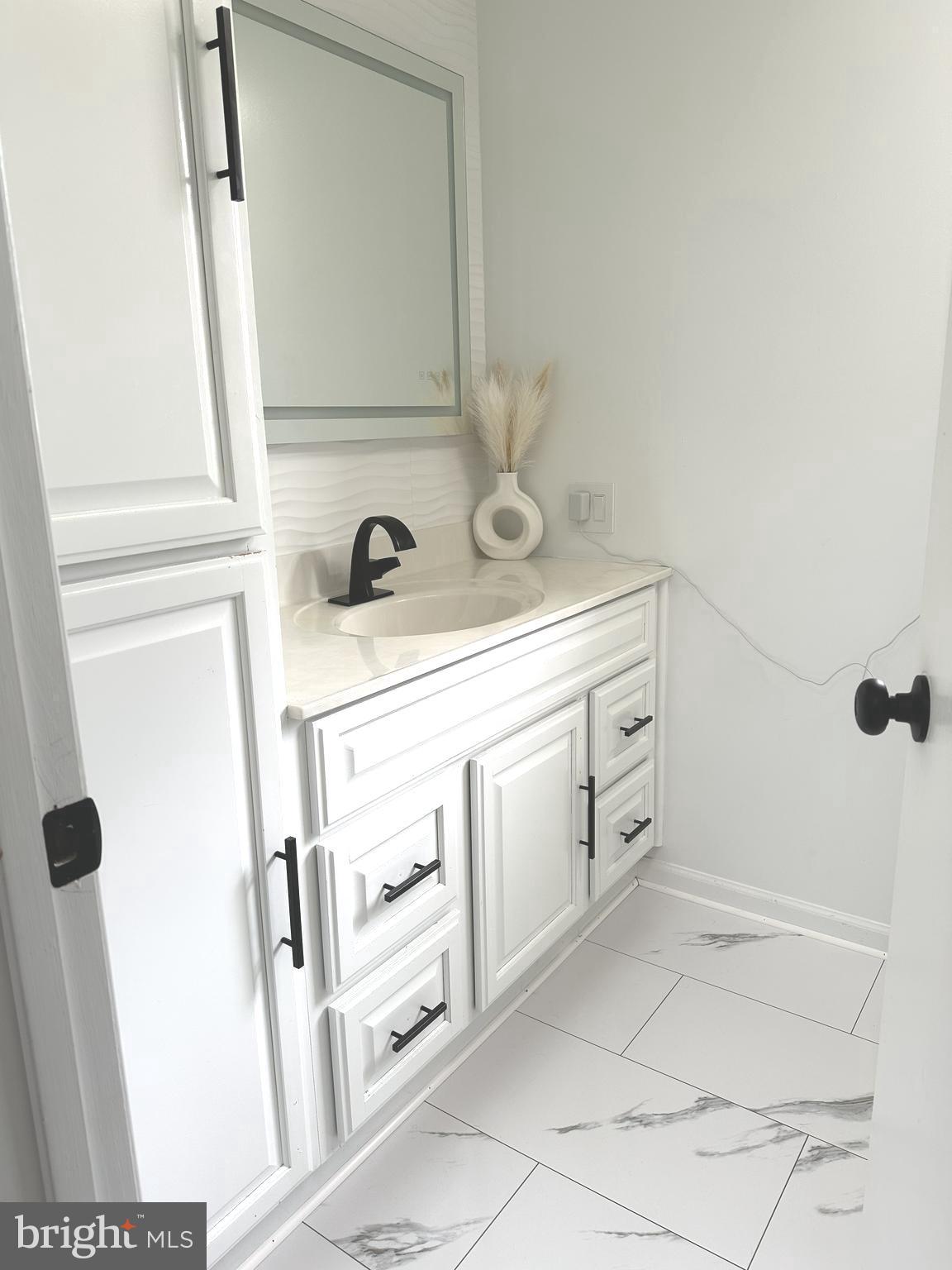 71 Apricot Avenue Leola, PA 17540 - Photo 15 of 30 a view of washer and dryer